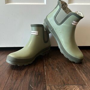 Smith & Hawken rain muck booties size 8